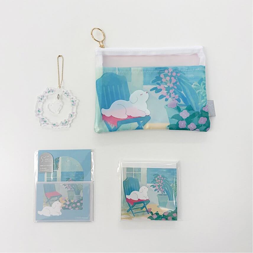 【直営店限定】SUU ポーチセット｜アクリルキーホルダー（非売品）付き2